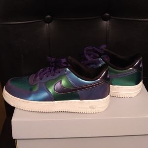 Nike And The Swoosh Sneakers, Kid Size 2y, Multicolor